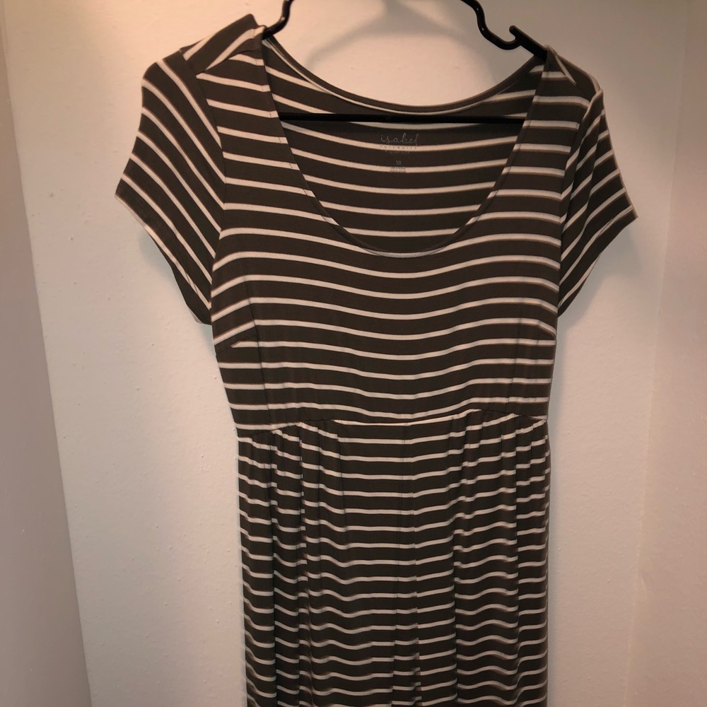 maternity dress